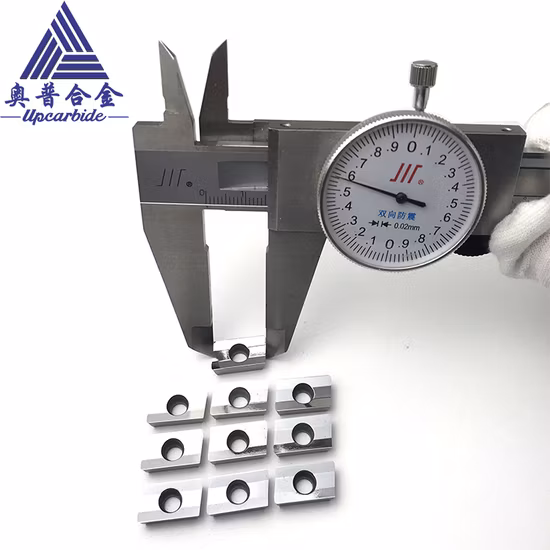 Insertions non standard de carbure de tungstène de lames en aluminium d'Al de commande numérique par ordinateur pour couper l'acier